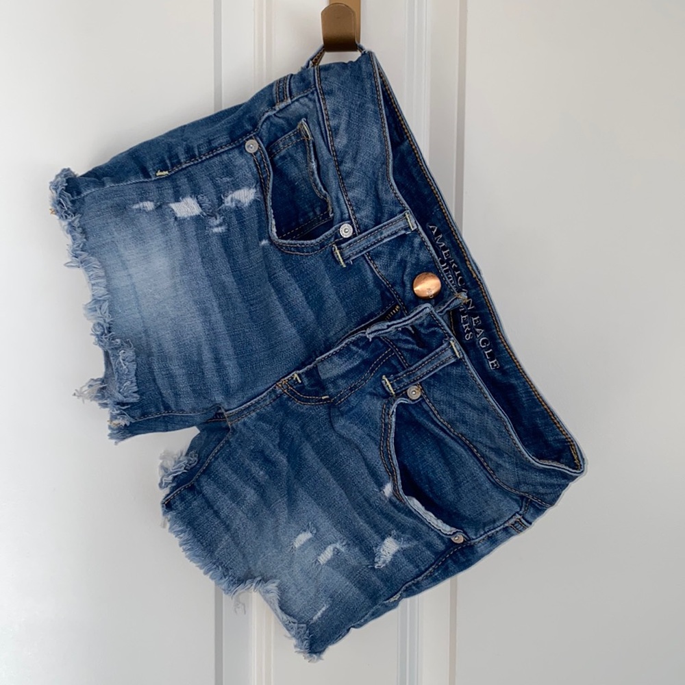 American Eagle mid-rise distressed shorts